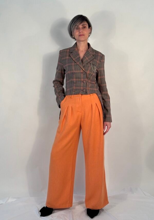 Pantalón pinzas naranja