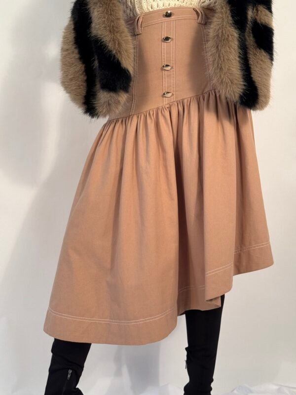 Falda asimétrica beige